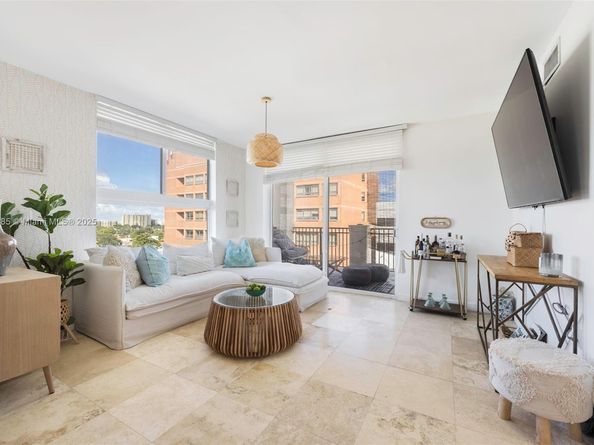 2650 SW 37th Ave 801, Miami FL 33133