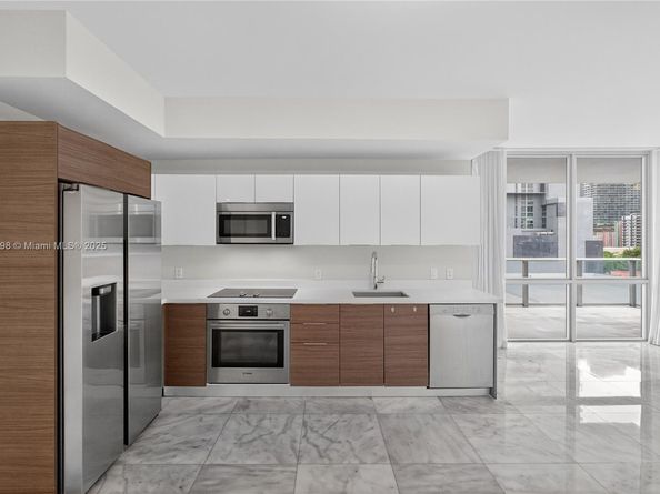 1010 SW 2nd Ave 603, Miami FL 33130