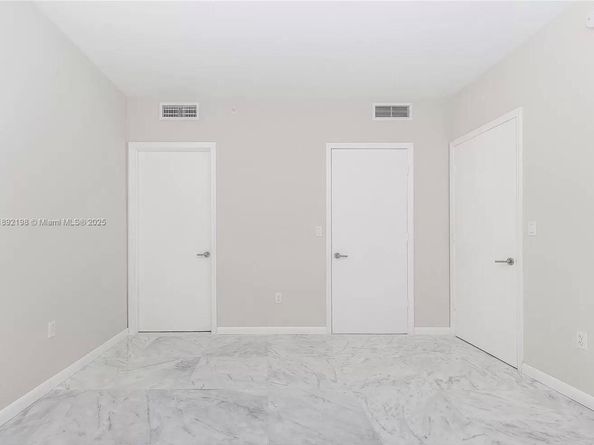 1010 SW 2nd Ave 603, Miami FL 33130