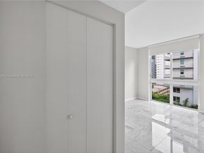 1010 SW 2nd Ave 603, Miami FL 33130