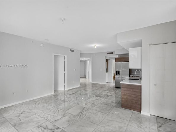 1010 SW 2nd Ave 603, Miami FL 33130