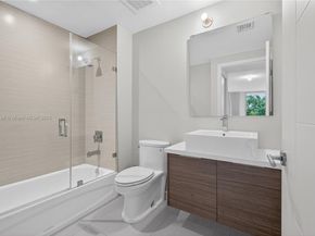 1010 SW 2nd Ave 603, Miami FL 33130