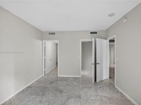 1010 SW 2nd Ave 603, Miami FL 33130
