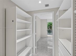 1010 SW 2nd Ave 603, Miami FL 33130