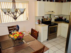601 E 33rd St, Hialeah FL 33013