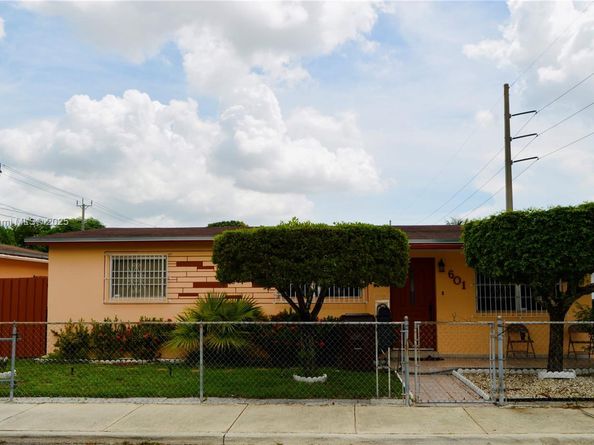 601 E 33rd St, Hialeah FL 33013