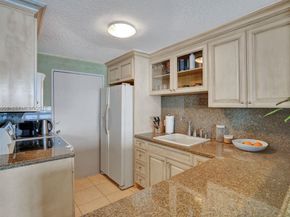 1228 West Ave 1002, Miami Beach FL 33139