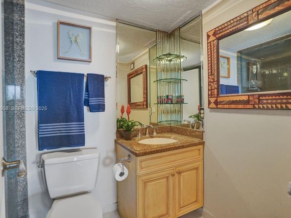 1228 West Ave 1002, Miami Beach FL 33139