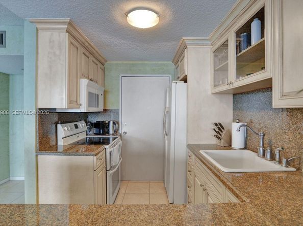 1228 West Ave 1002, Miami Beach FL 33139