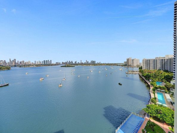 1228 West Ave 1002, Miami Beach FL 33139