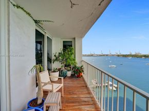 1228 West Ave 1002, Miami Beach FL 33139