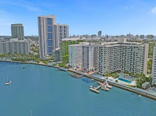 1228 West Ave 1002, Miami Beach FL 33139