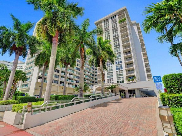 1228 West Ave 1002, Miami Beach FL 33139