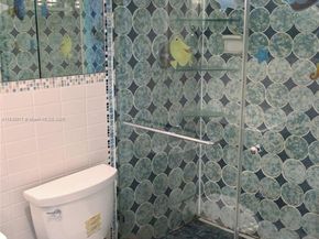 2100 W Sans Souci Blvd E1, North Miami FL 33181