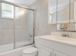 415 NE 2nd St 124, Hallandale Beach FL 33009