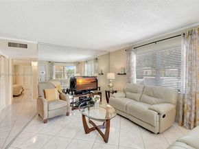 415 NE 2nd St 124, Hallandale Beach FL 33009