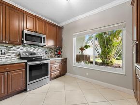 1070 SW 42nd Ter, Deerfield Beach FL 33442