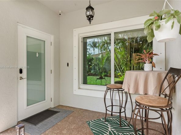 1070 SW 42nd Ter, Deerfield Beach FL 33442
