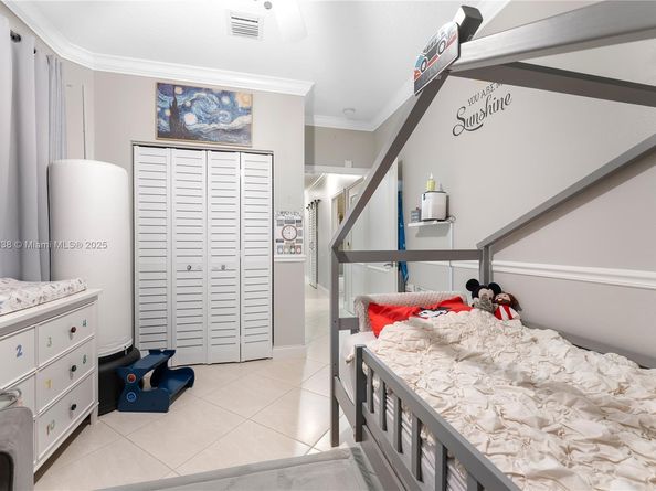 1070 SW 42nd Ter, Deerfield Beach FL 33442