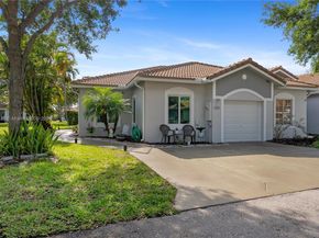 1070 SW 42nd Ter, Deerfield Beach FL 33442