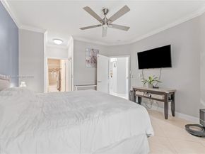 1070 SW 42nd Ter, Deerfield Beach FL 33442