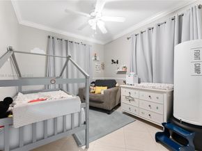 1070 SW 42nd Ter, Deerfield Beach FL 33442
