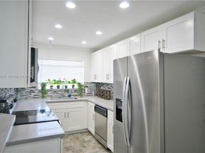 1419 N 16th Ct, Hollywood FL 33020