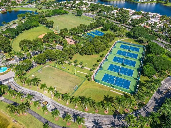 10750 NW 66th St 208, Doral FL 33178