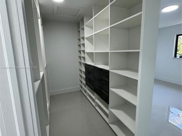 1205 Wallace St, Coral Gables FL 33134