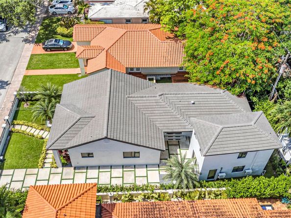 1205 Wallace St, Coral Gables FL 33134