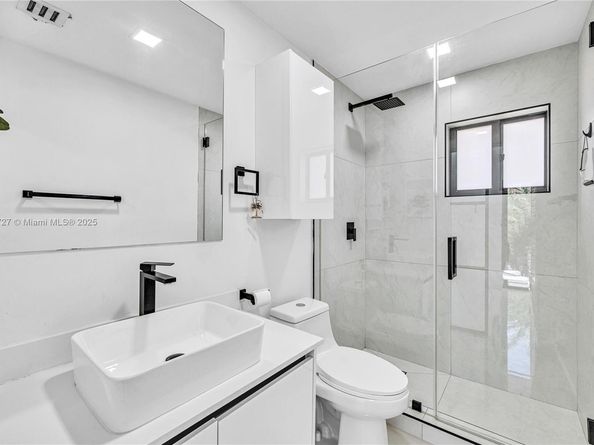 1205 Wallace St, Coral Gables FL 33134