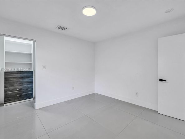 1205 Wallace St, Coral Gables FL 33134