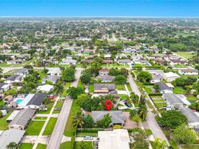 690 NW 18th St, Homestead FL 33030
