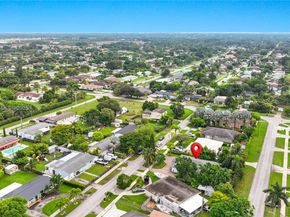 690 NW 18th St, Homestead FL 33030