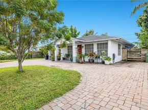 690 NW 18th St, Homestead FL 33030