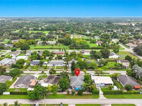 690 NW 18th St, Homestead FL 33030
