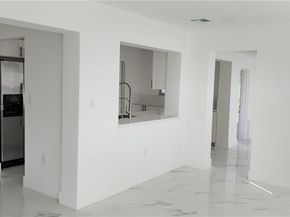 4404 NW 46th Way, Tamarac FL 33319