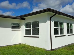 4404 NW 46th Way, Tamarac FL 33319