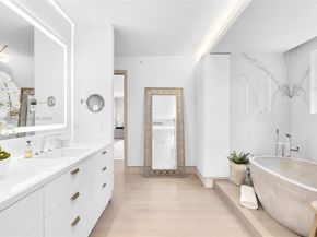 7917 Fisher Island Dr 7917, Miami Beach FL 33109