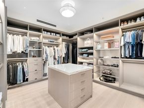 7917 Fisher Island Dr 7917, Miami Beach FL 33109