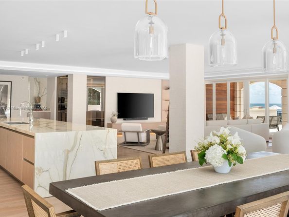 7917 Fisher Island Dr 7917, Miami Beach FL 33109