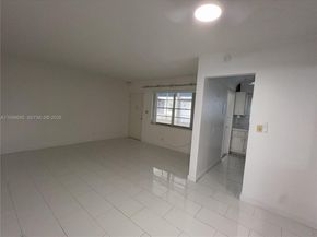 1943 Monroe St 306A, Hollywood FL 33020