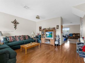 783 NW 42nd Pl, Deerfield Beach FL 33064