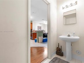 783 NW 42nd Pl, Deerfield Beach FL 33064
