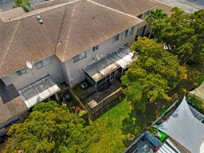 783 NW 42nd Pl, Deerfield Beach FL 33064