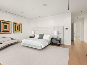 1031 W 48th st, Miami Beach FL 33140