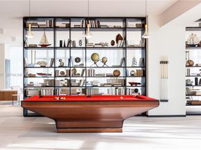 1031 W 48th st, Miami Beach FL 33140