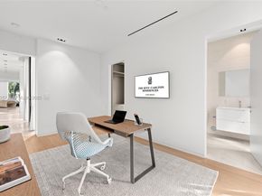 1031 W 48th st, Miami Beach FL 33140