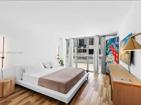 2655 Collins Ave 504, Miami Beach FL 33140