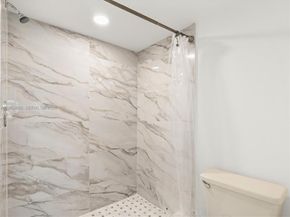 7547 Fairfax Dr 210, Tamarac FL 33321